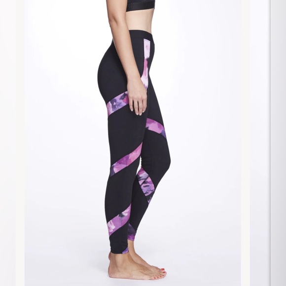 FLORENCE LEGGING Raspberry Multi - Picture 2 of 9